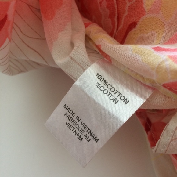 Floral Ruffle Neck Blouse - Picture 4 of 4